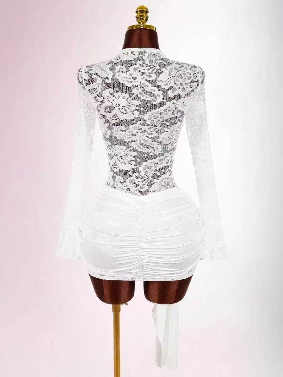 TWISTED LACE MINI DRESS IN WHITE