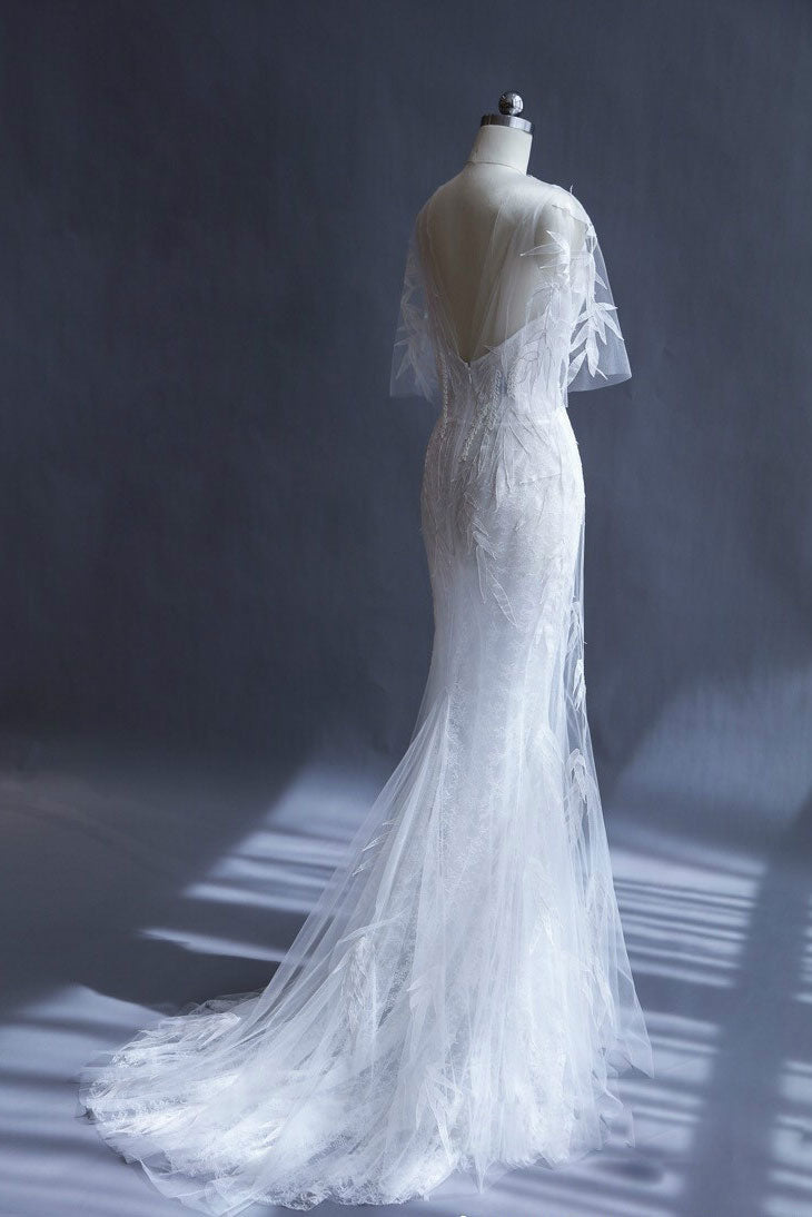 White mermaid v neck tulle dress