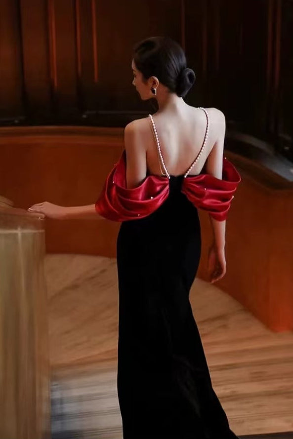Tove Off Shoulder Velvet Maxi Dress - Red