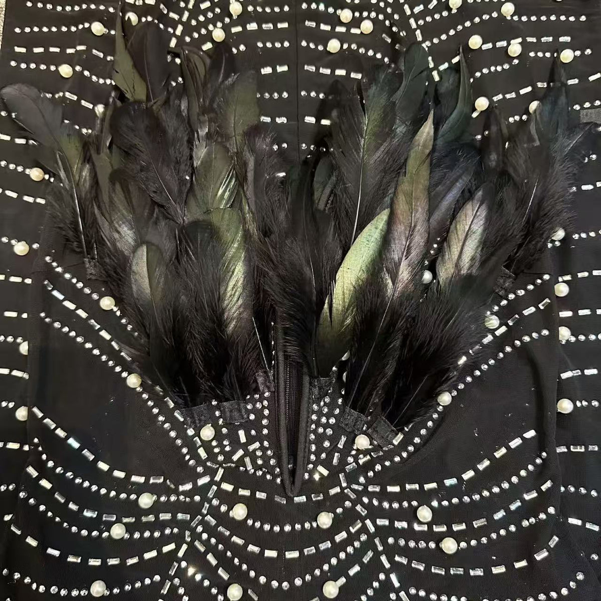 STRAPLESS FEATHER PEARL MINI DRESS IN BLACK