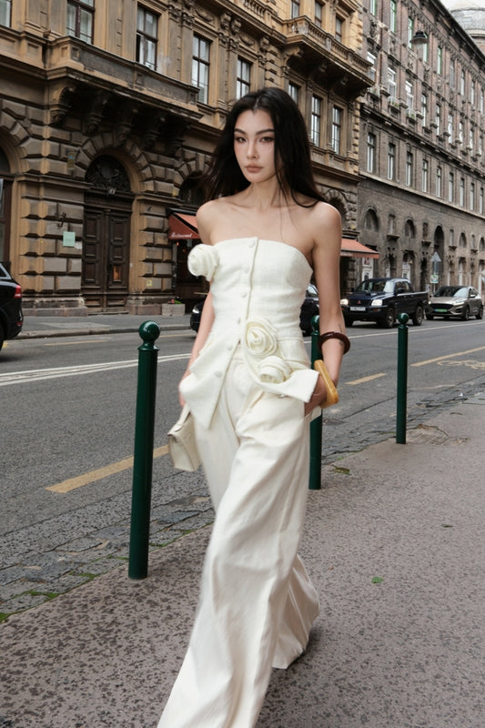 Flower embellished buckle white sets