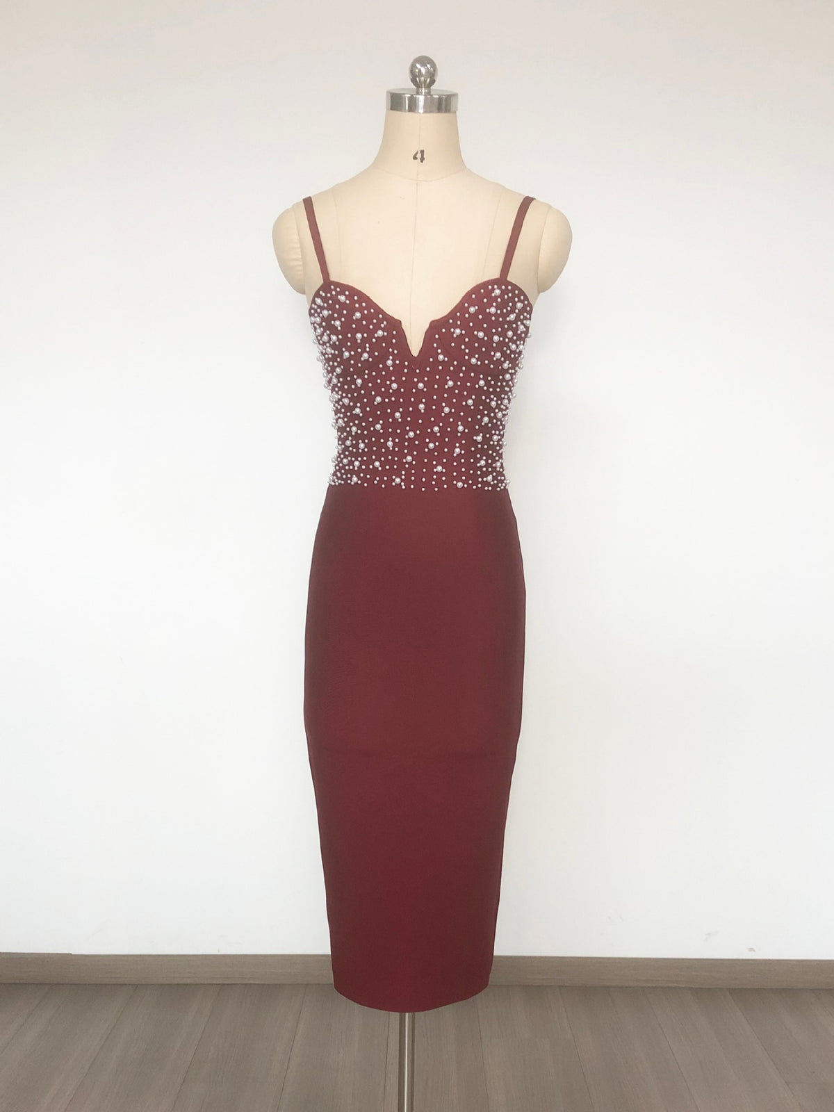 gustave Beaded bandage midi dress in wine