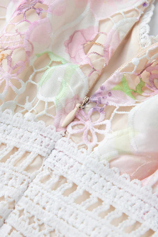 FLYING SLEEVES HIGH WAIST SLIM FIT FLORAL LACE DRESS