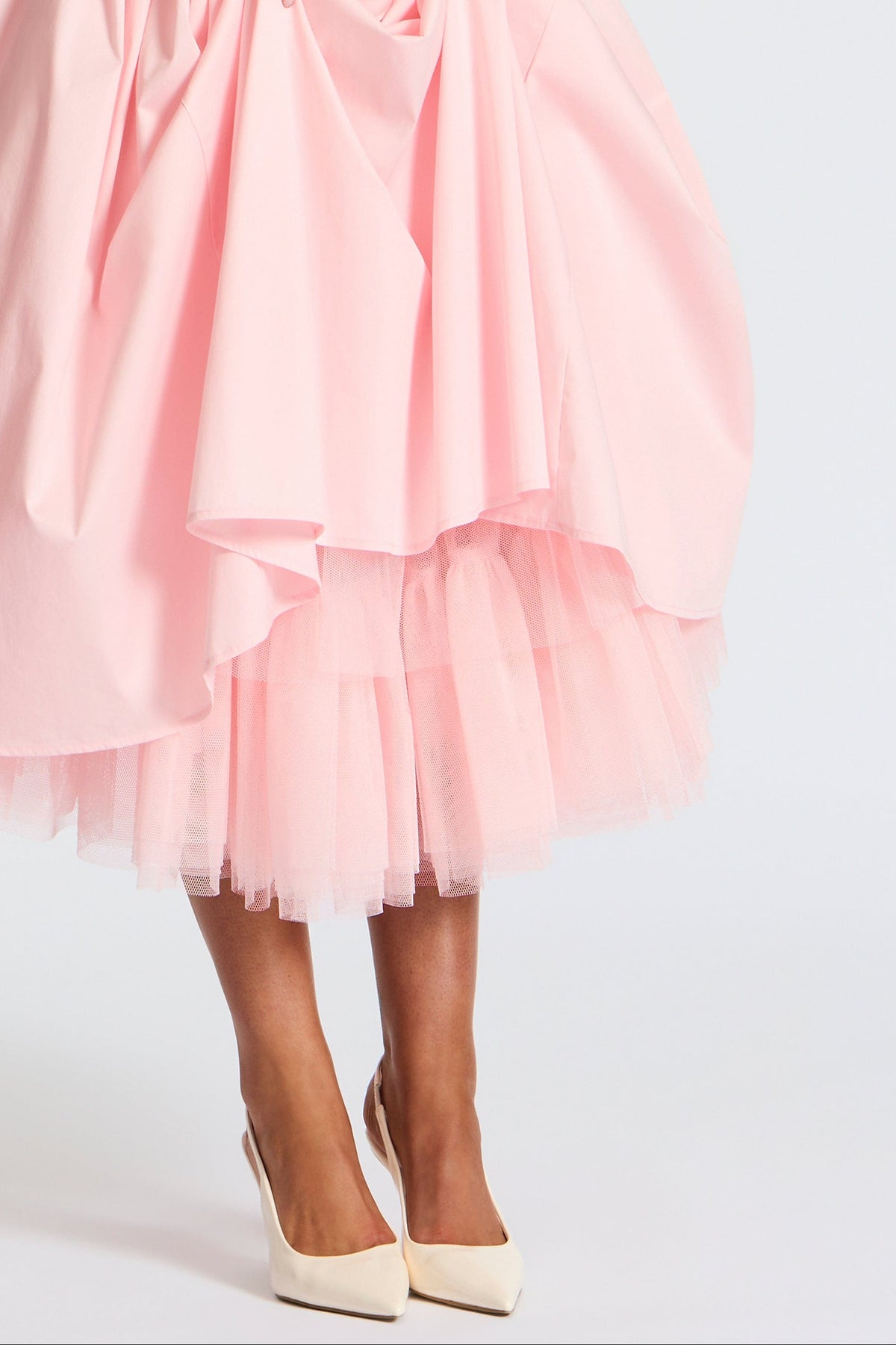 Lace Embroidery Cressida backless puffy Midi Dress - Blush