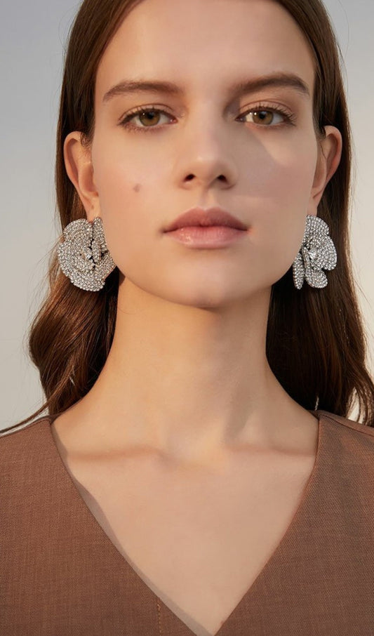 SILVER FIVE-PETAL RHINESTONE EARRINGS