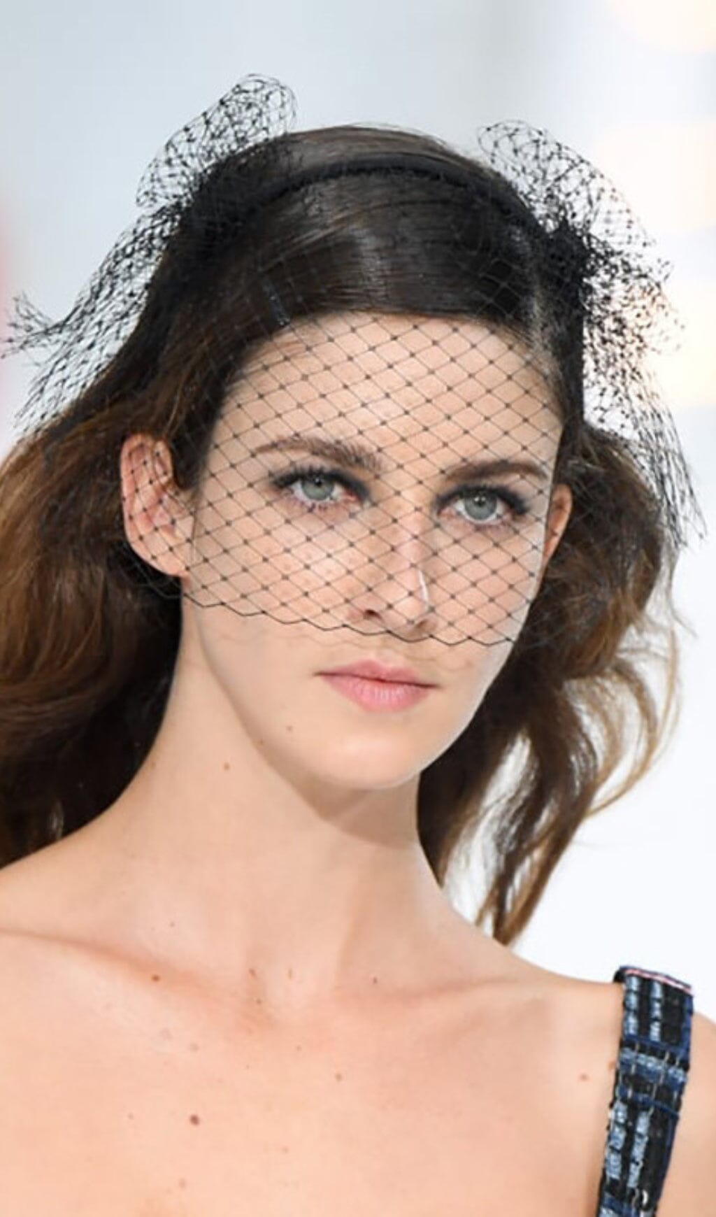 TOPPER MESH NET VEIL HEADBAND styleofcb