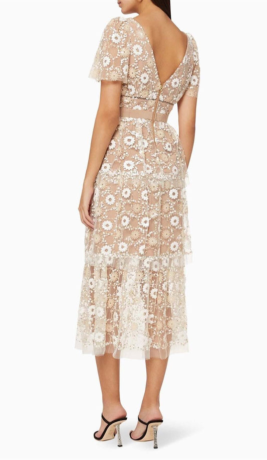 FLORAL EMBELLISHED PUFF SLEEVE MIDI DRESS IN WHITE DRESS ohcici