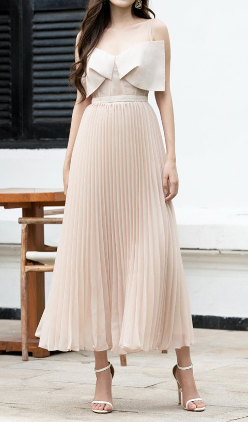 PLATED CHEST BOW MIDI DRESS IN BEIGE