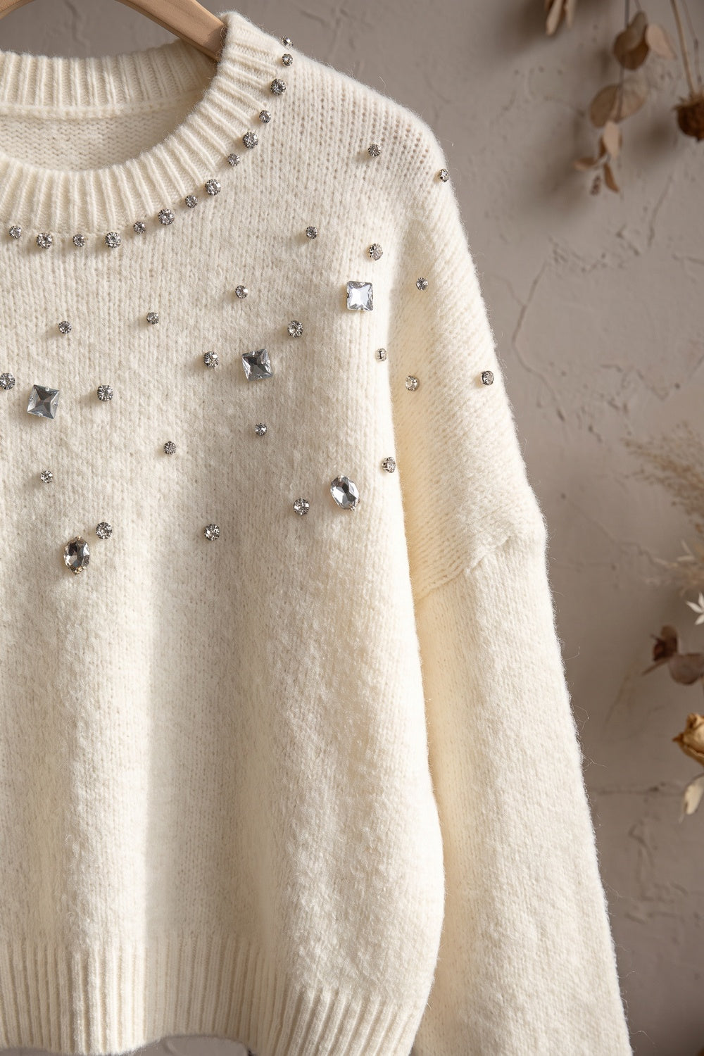 Off-White Fuzzy Knit Relaxed Drop-Shoulder Sweater off-white fuzzy knit sweater - product view 6