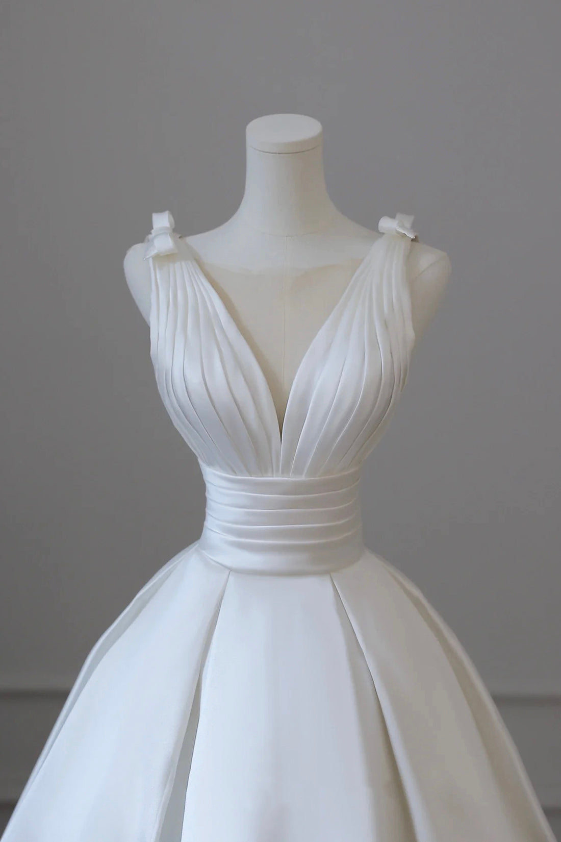 White Satin A-Line V-Neck Dress with Bow