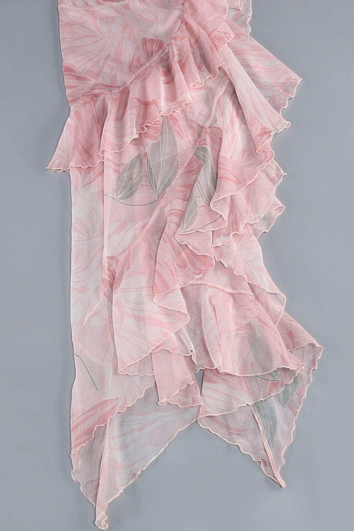 Ruffle floral backless maxi dress in pink
