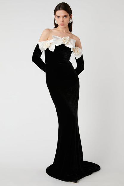 Floral long sleeve maxi dress in black