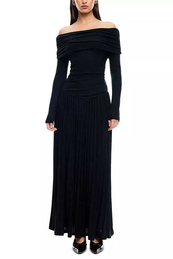 sara bodycon strapless long sleeve maxi dress in black