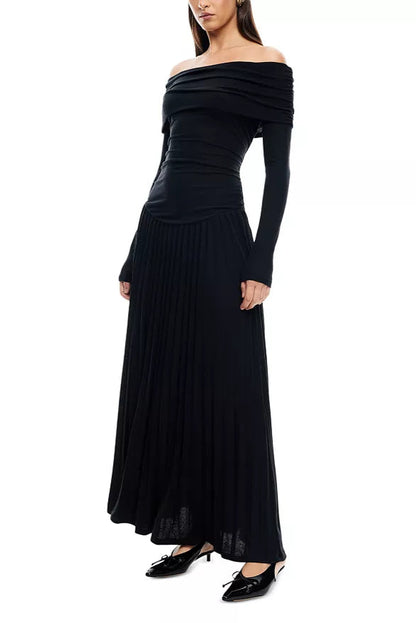 sara bodycon strapless long sleeve maxi dress in black