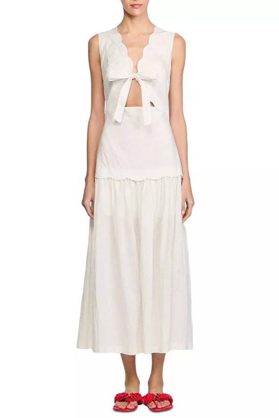 Scallop trim V-neck Crinkled Maxi Dress in ecru