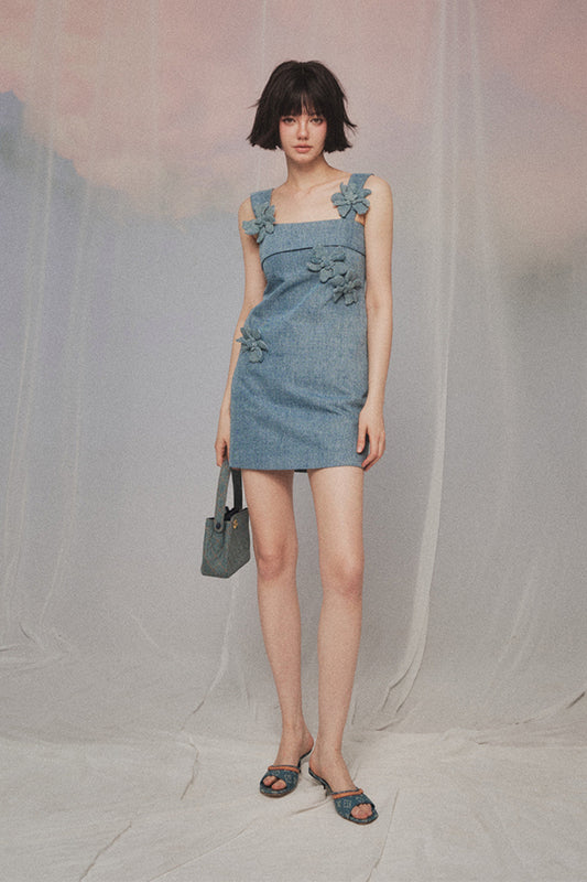 Flower mini dress in blue