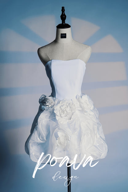 FLORAL-APPLIQUÉ STRAPLESS MINI DRESS IN WHITE