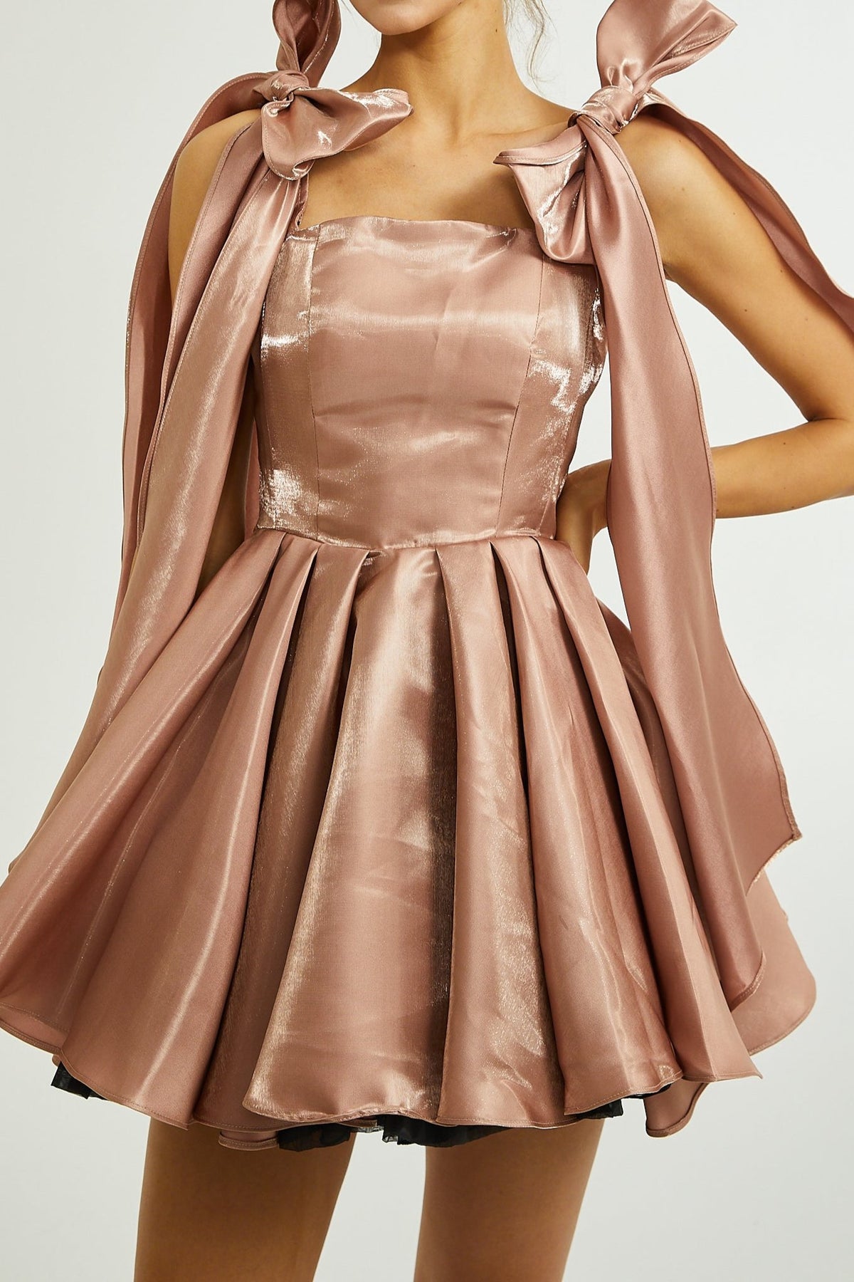 Catiana bow-detail flared dress