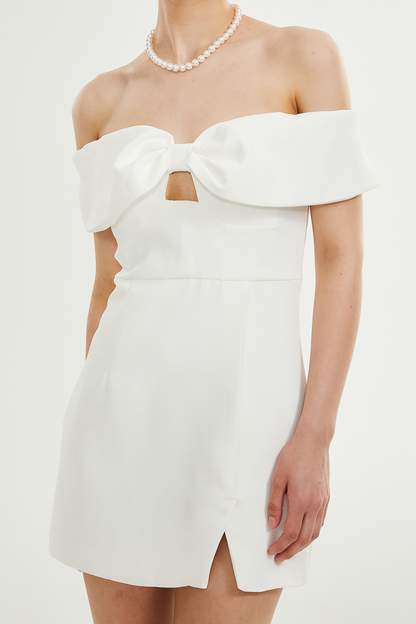 Victoire bow-detail off-shoulder dress