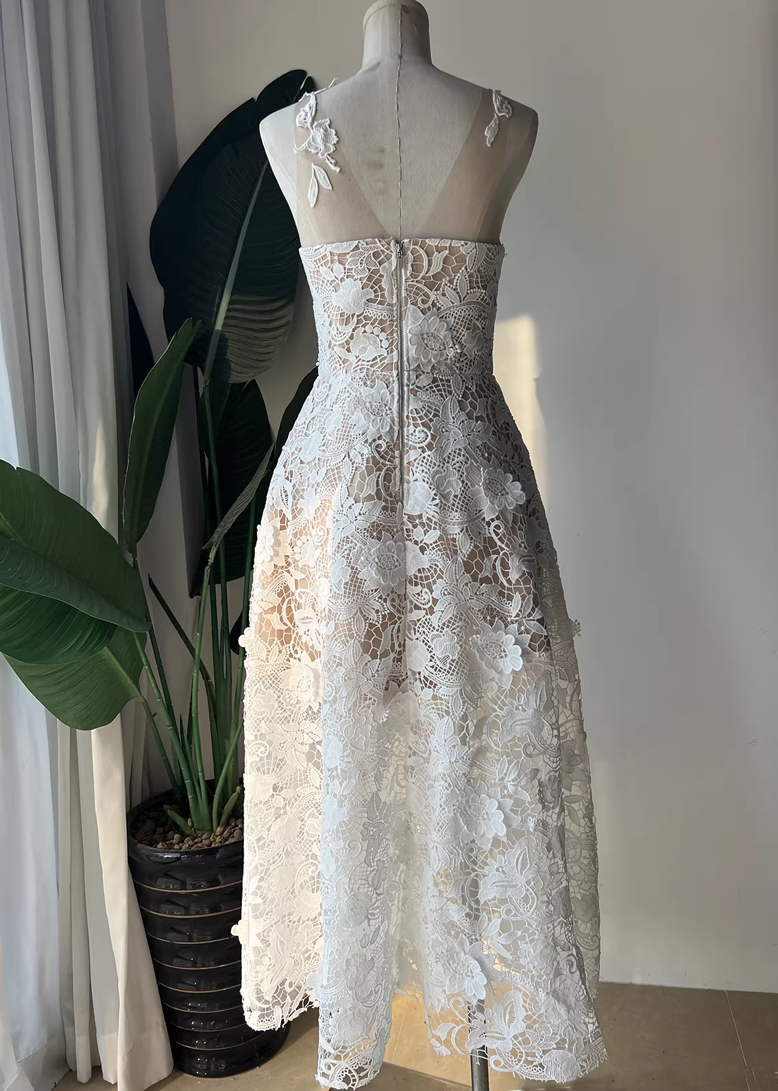 erica floral lace midi dress in white
