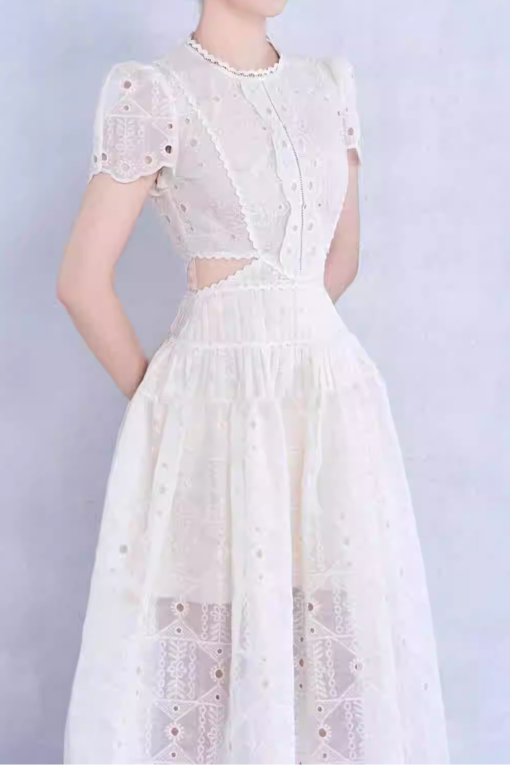 CUT OUT LACE DETAIL MIDI DRESS IN WHITE