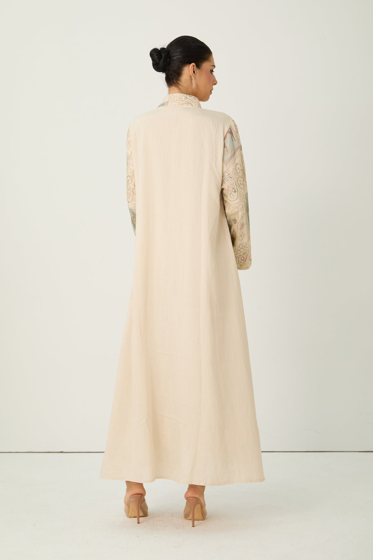 Cream Horse Patchwork Print Stand Collar Bell Sleeve Long Kaftan Dress