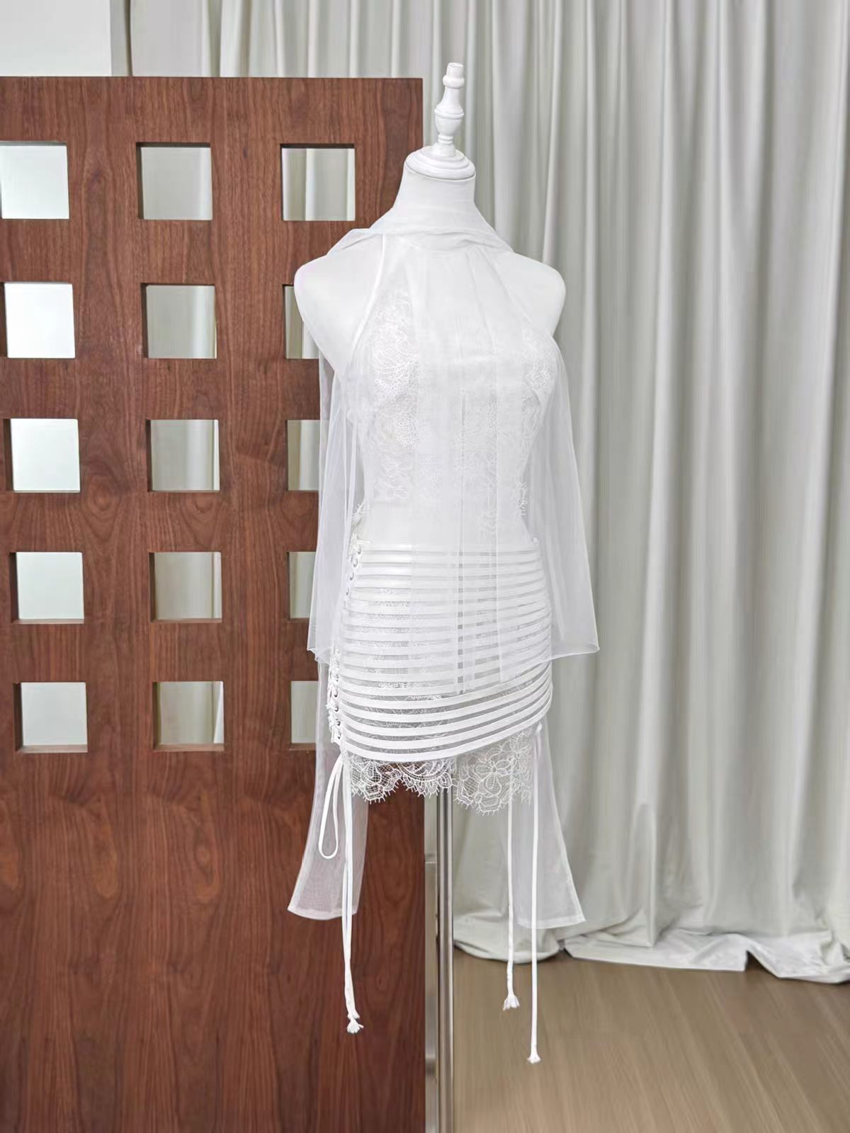 White High Neck Halter Sheer Mesh Lace Top Side Lace-Up Bandage Mini Skirt 2 Piece Outfit
