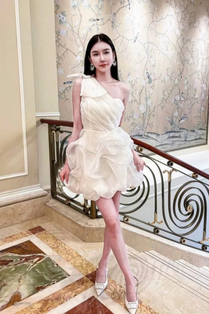 WHITE ONE SHOULDER BOWKNOT MINI DRESS