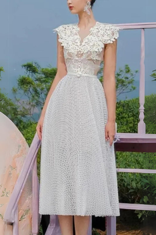 WHITE SLEEVELESS LACE FLORAL MIDI DRESS