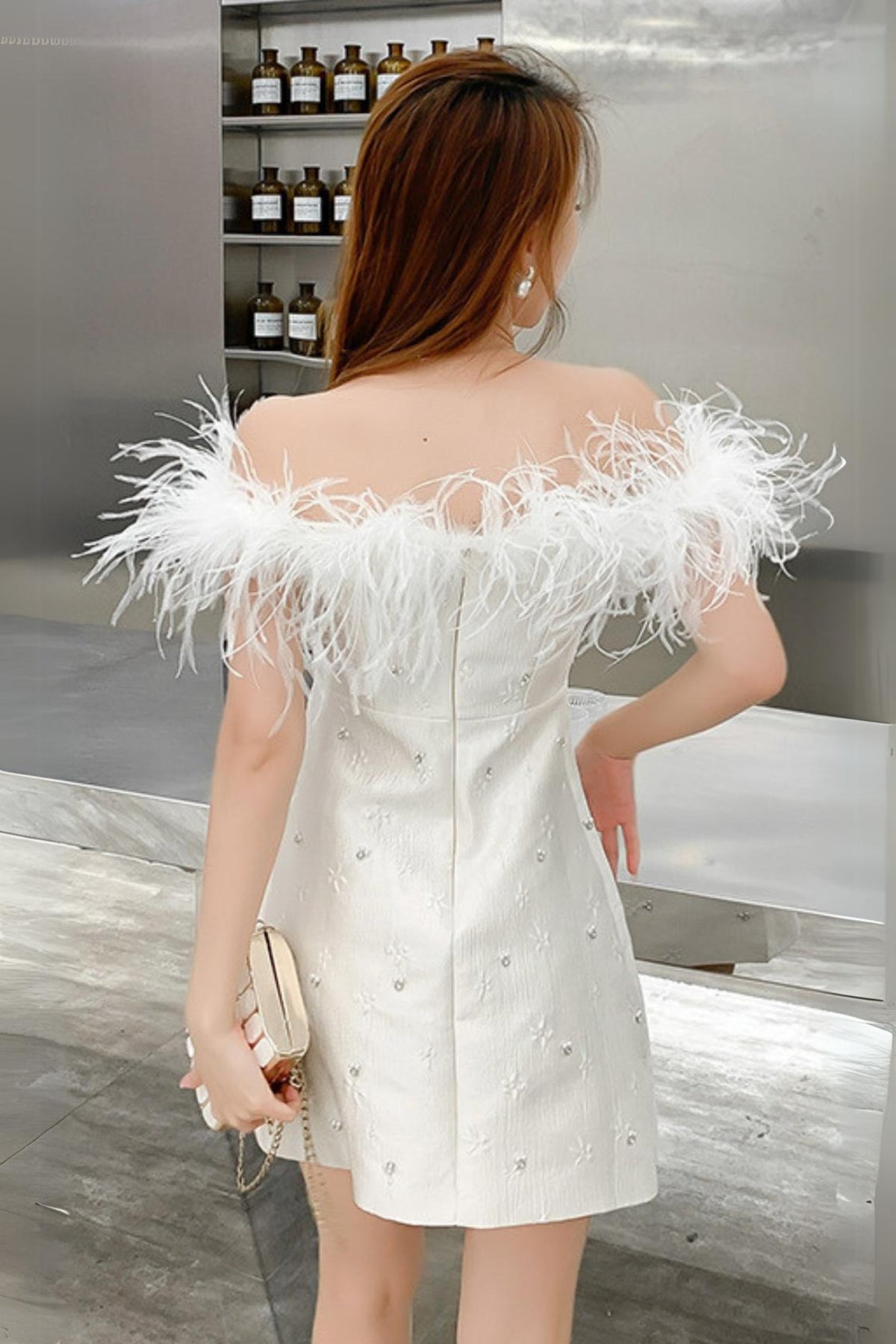 SEXY ONE-SHOULDER EMBOSSED FEATHER MINI DRESS