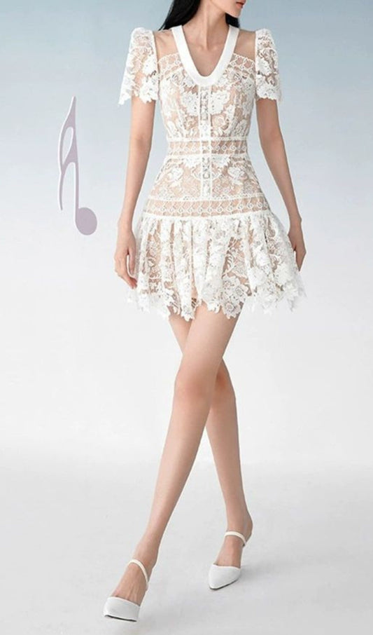V-NECK CUTOUT LACE MINI DRESS IN WHITE