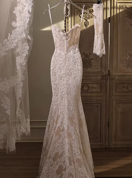 Mermaid Sleeveless White Dresses