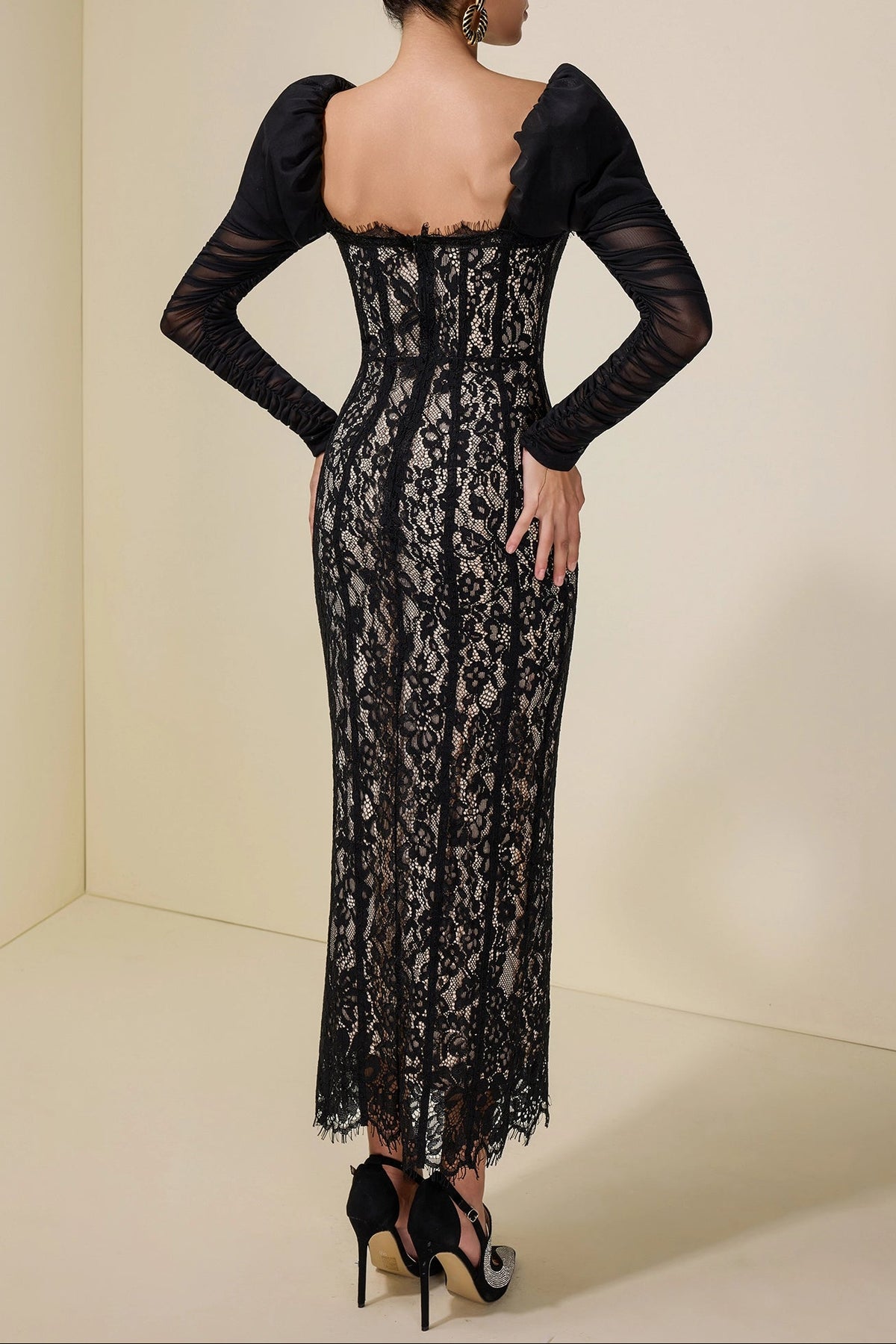 wendy Lace Splicing Mesh Puff Sleeve Midi Dress in black
