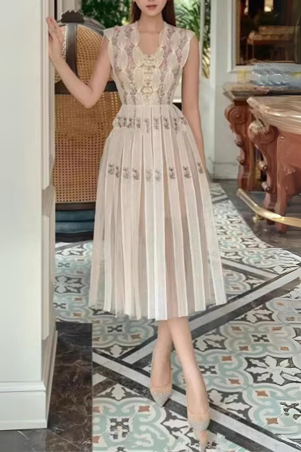 PEARL-EMBELLISHED SLEEVELESS FLORAL MIDI DRESS