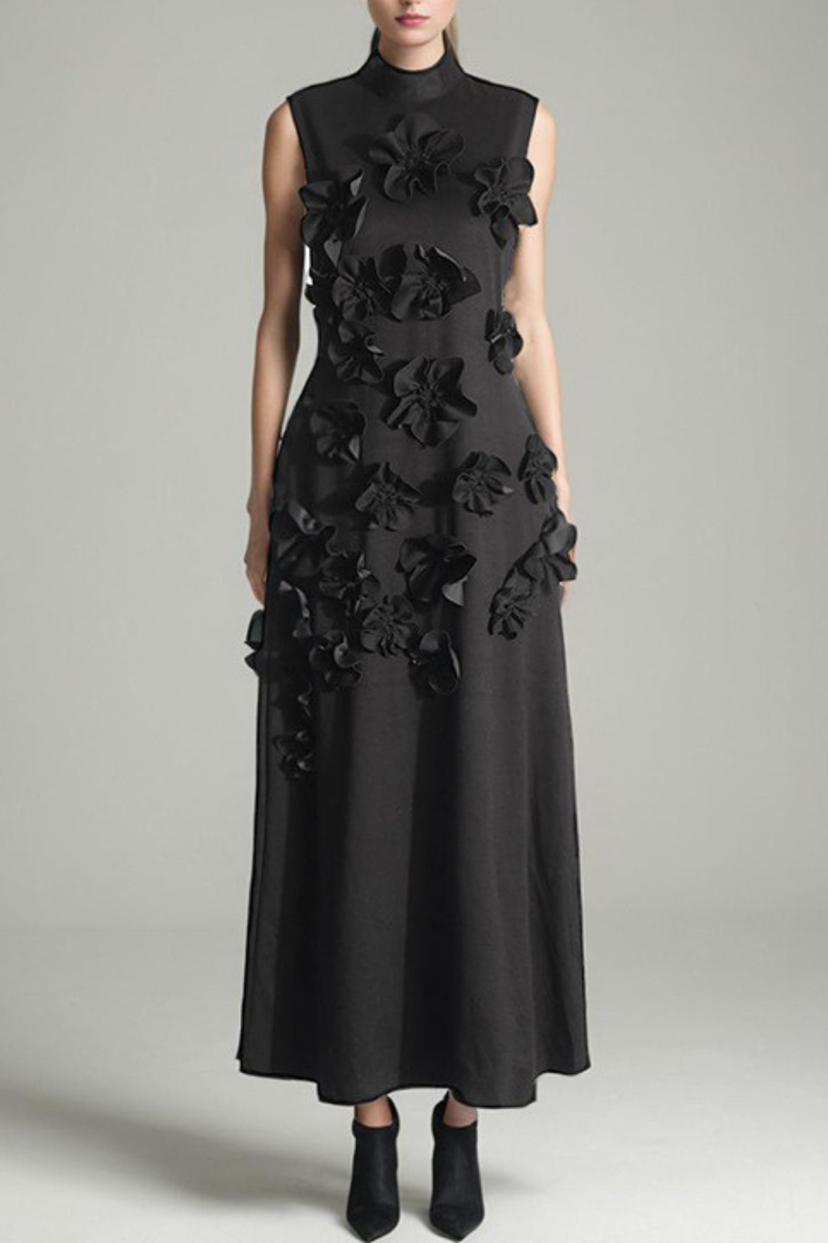 ANNONA BLACK FLOWER EMBELLISHED MAXI DRESS