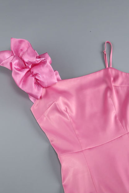 Ruffle one shoulder mini dresses in pink