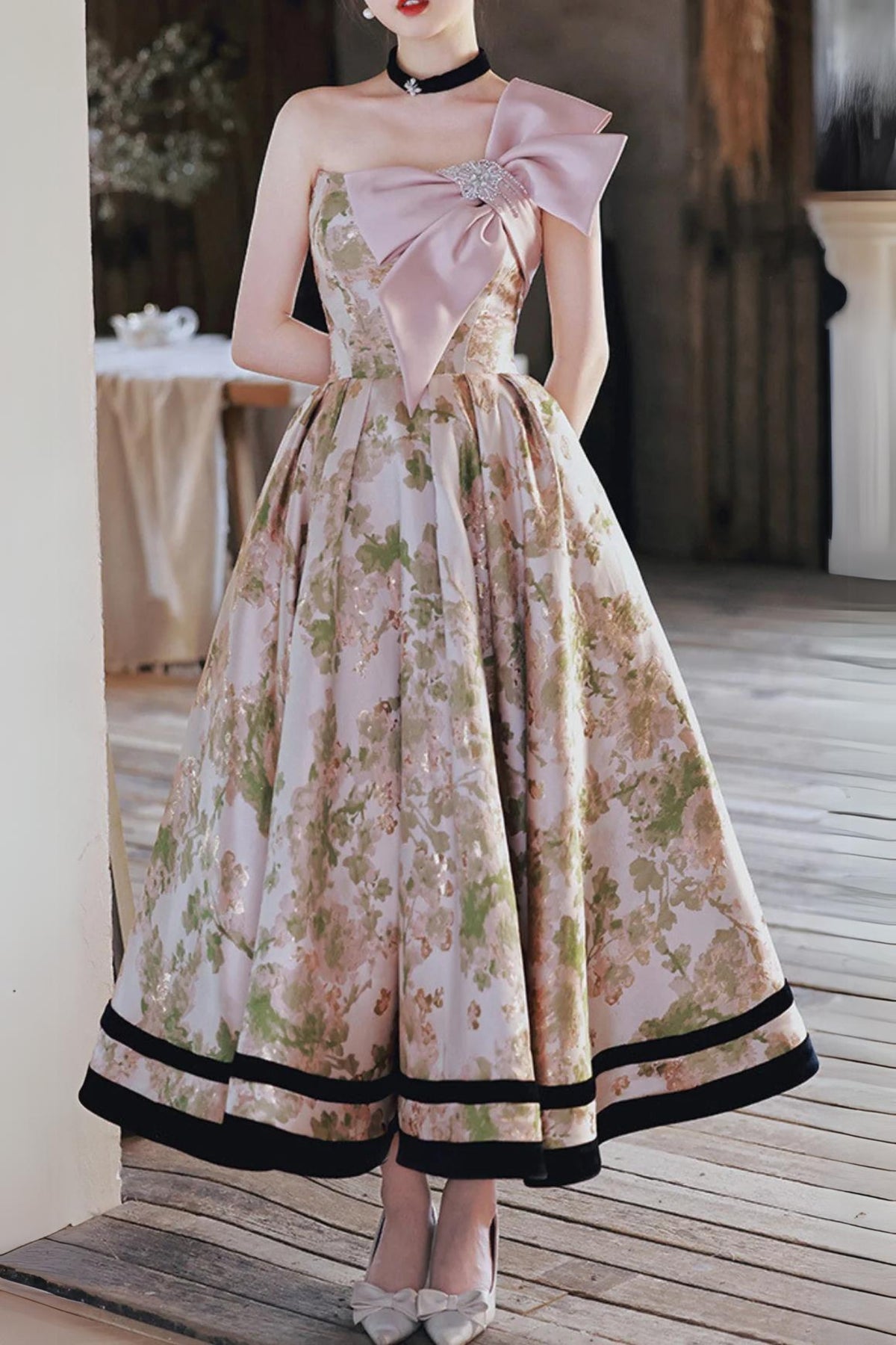 PINK BOW STRAPLESS FLORAL DRESS