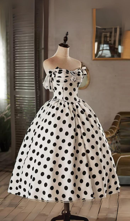 White Wave Point Strapless Dress