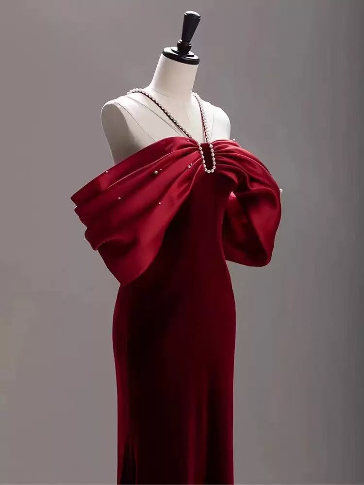 Tove Off Shoulder Velvet Maxi Dress - Red