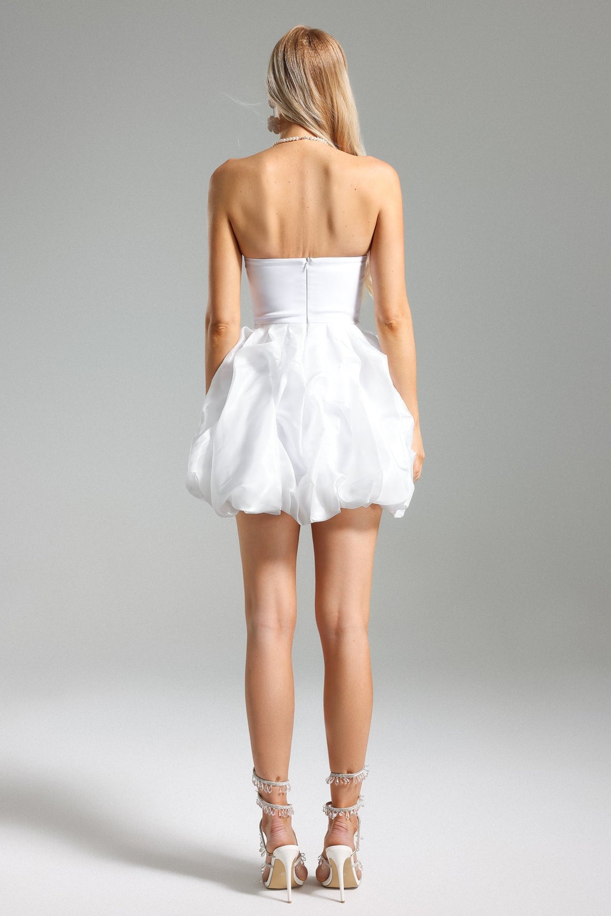 FLORAL-APPLIQUÉ STRAPLESS MINI DRESS IN WHITE