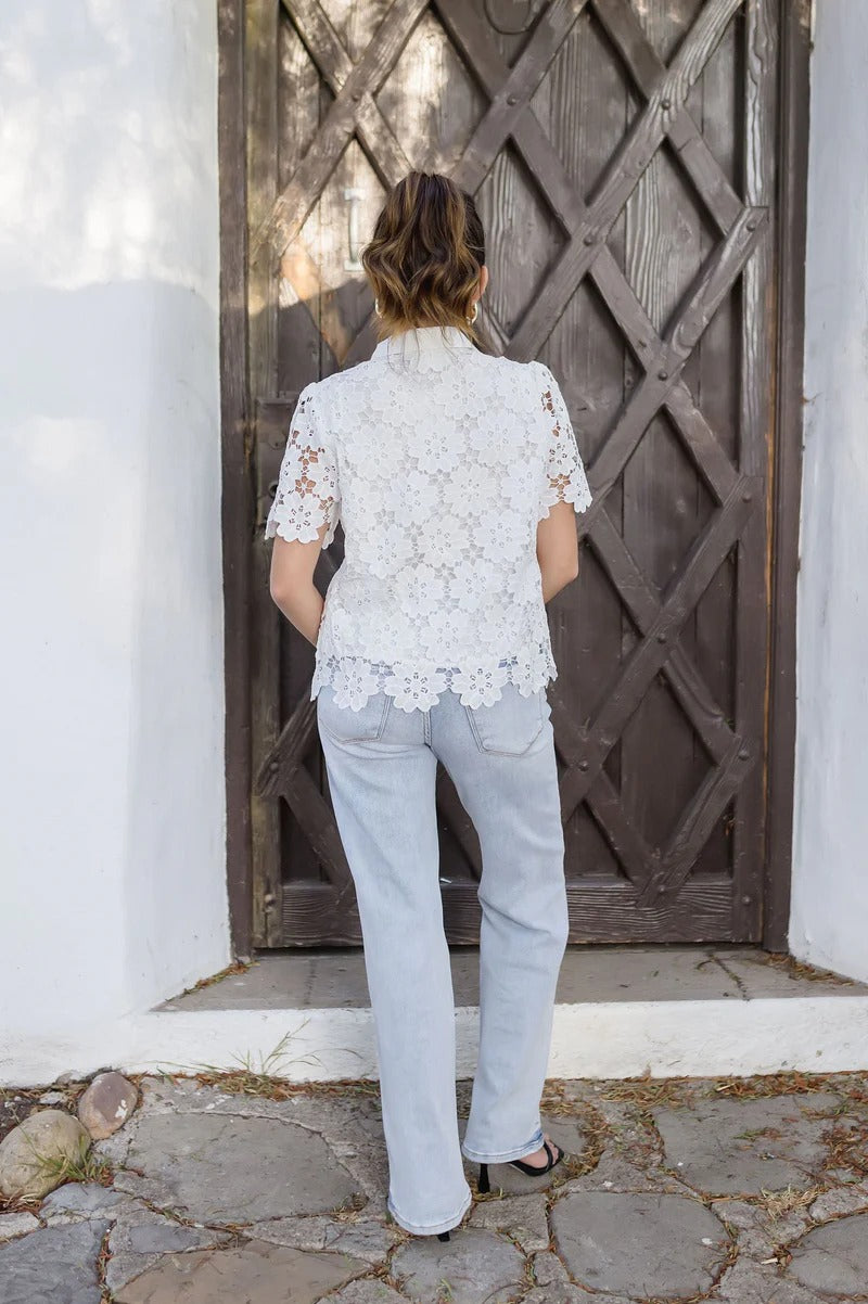 white cut-out embroidery lace short-sleeved shirt top