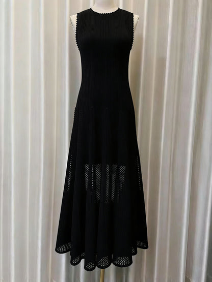 sleeveless lace crochet maxi dress in black