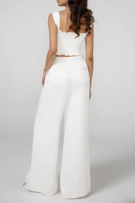 BOW-EMBELLISHED TWO-PIECE SUIT IN WHITE