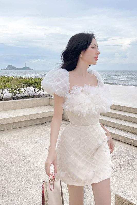 FEATHER LACE MINI DRESS IN WHITE
