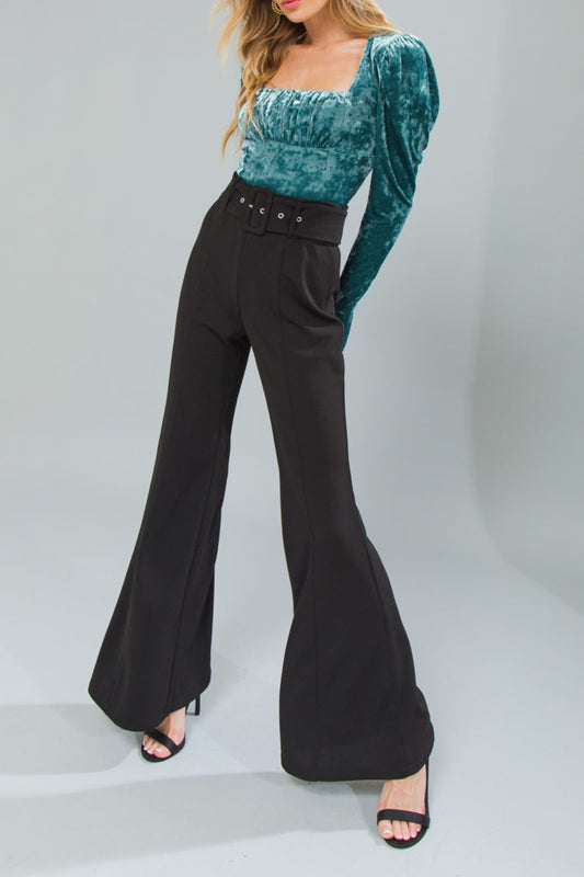 PUT ON A SHOW VELVET TOP