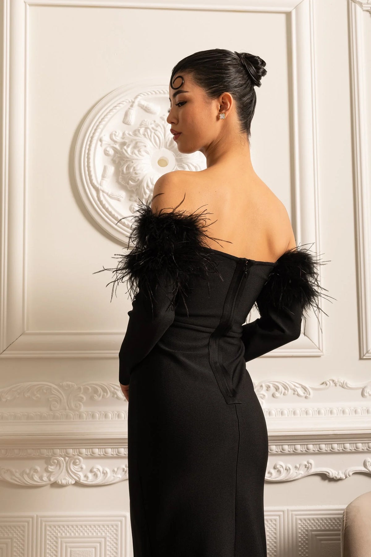 lara sequin high slit Feather Adorned maxi Dress - Black