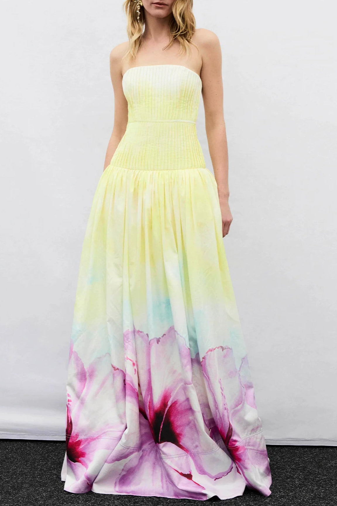 laurel Printed tube top maxi dress in gradient yellow