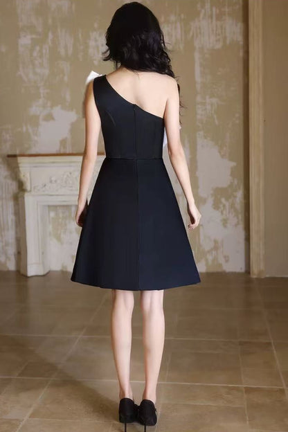 BOW-TIE OFF-SHOULDER MINI DRESS