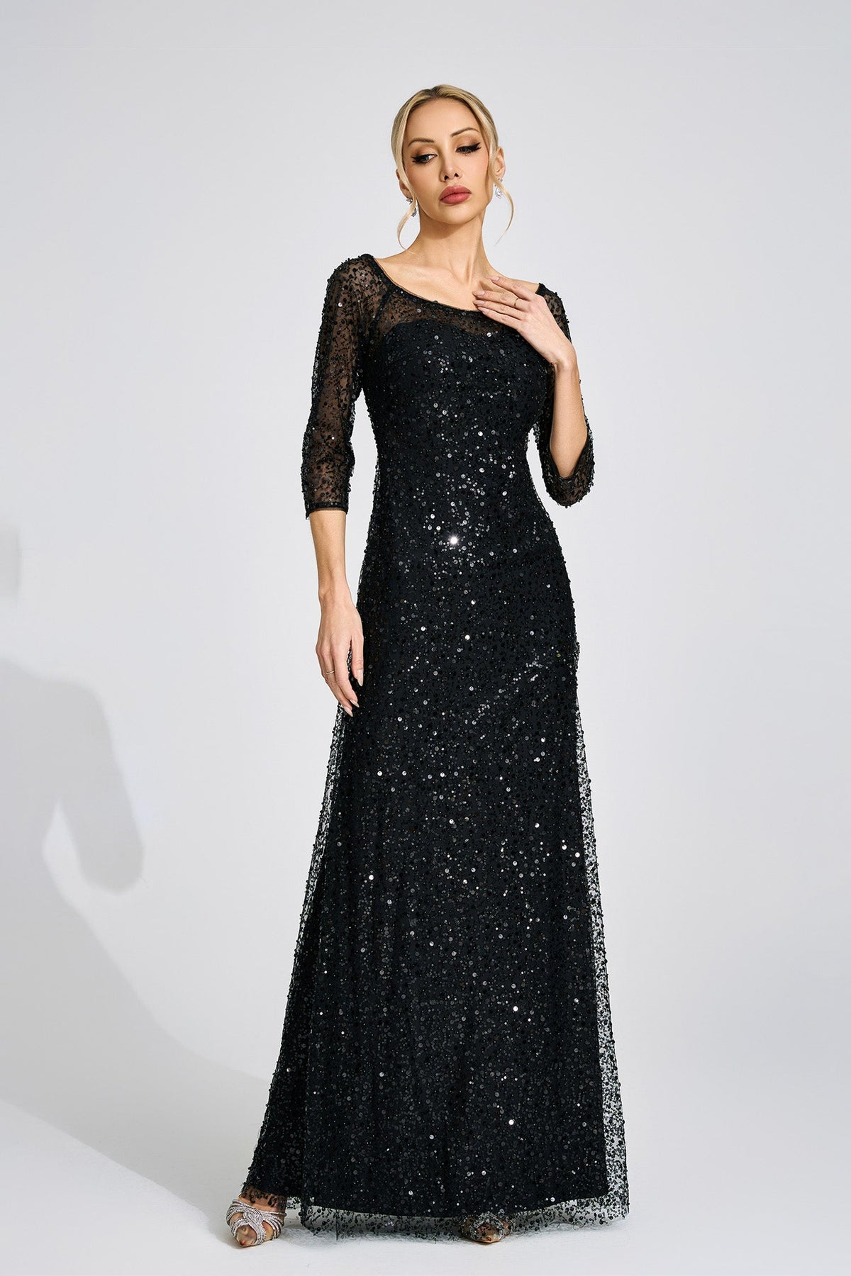 sarah black Diamond embellished tulle Maxi Dress