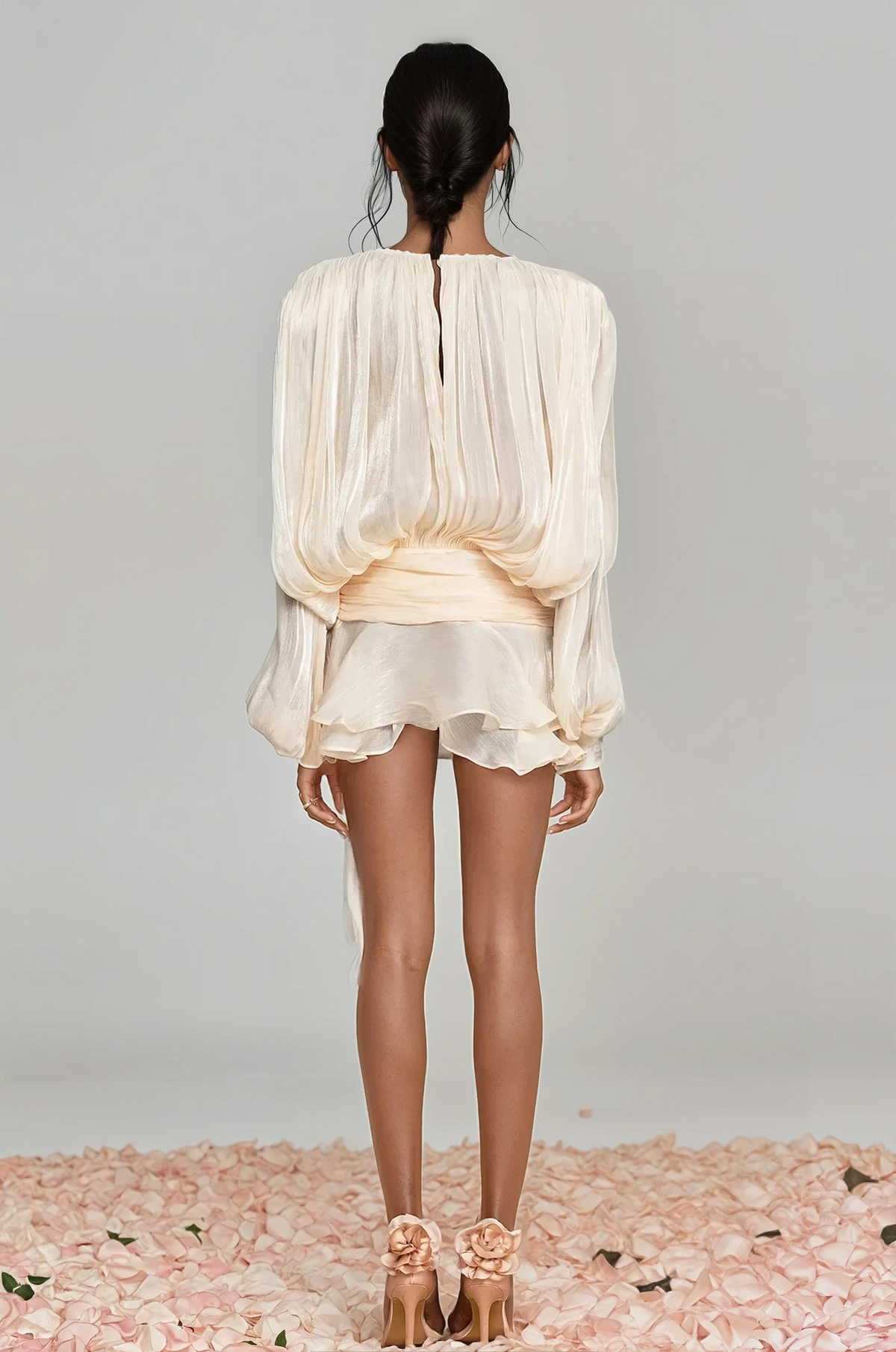 hermosa Balloon Sleeve Ruch Ruffle Mini Dress In Apricot